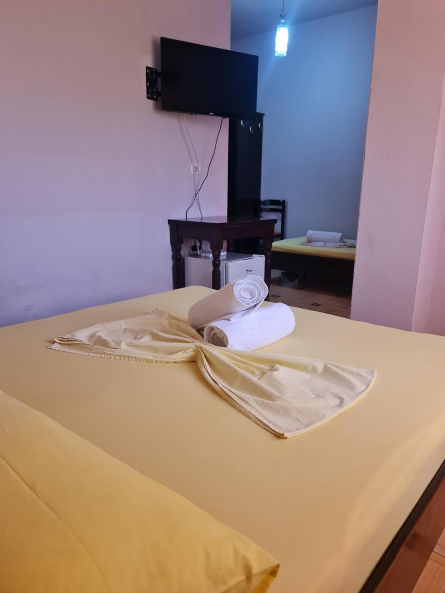Hotel Brace Гирокастра Экстерьер фото